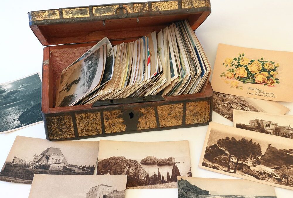 4 Holiday Framing Ideas