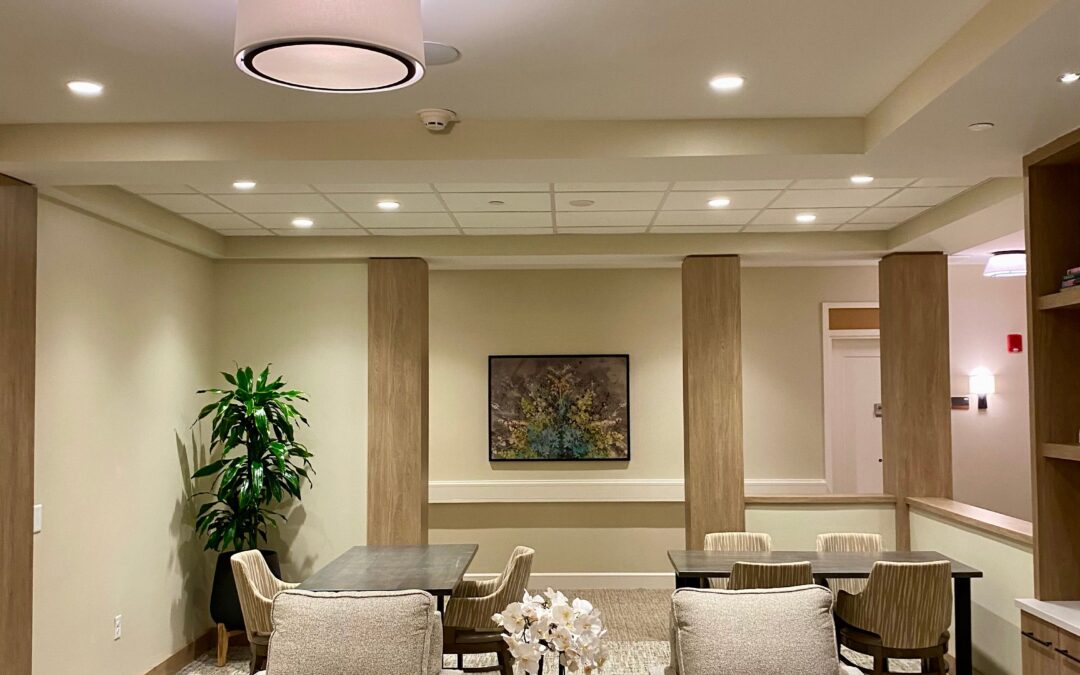 How Custom Framing Can Enhance Your Hotel Décor