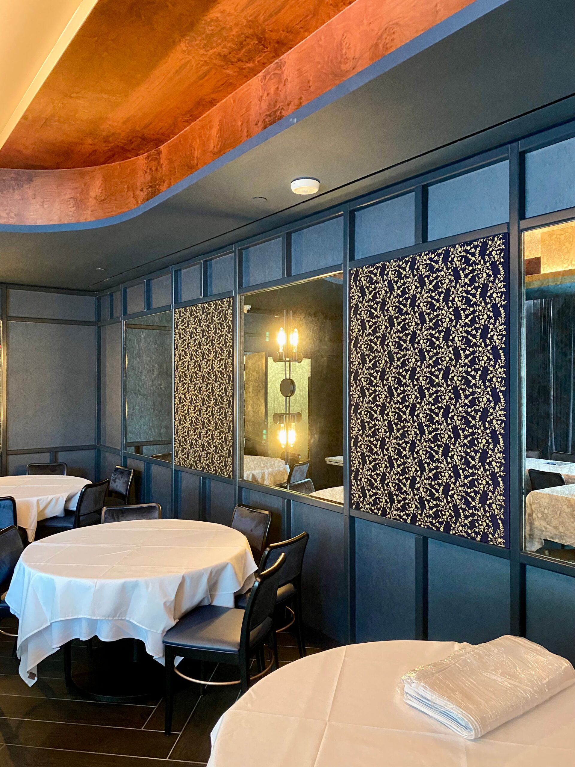How to Select Artwork for Your Restaurant