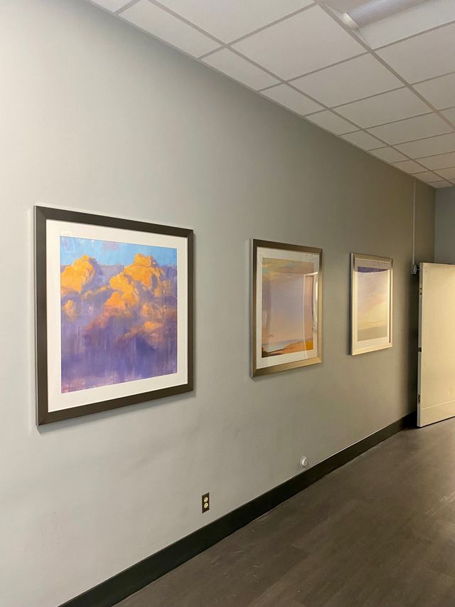 How Custom-Framed Artwork Can Help with Wayfinding in Hospitals