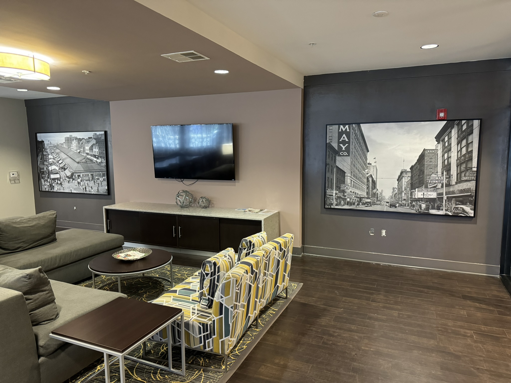 How Art and Framing Can Enhance Assisted Living Facilities
